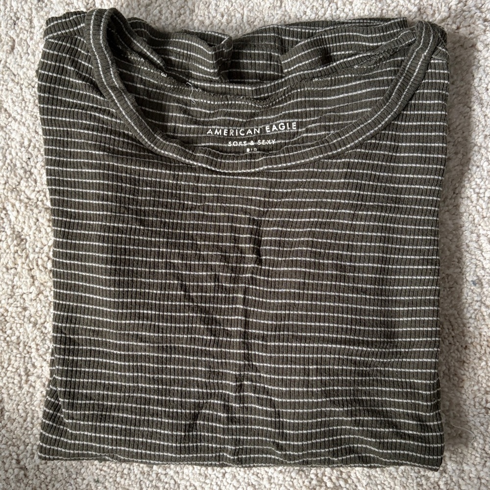 American Eagle Soft & Sexy Tee